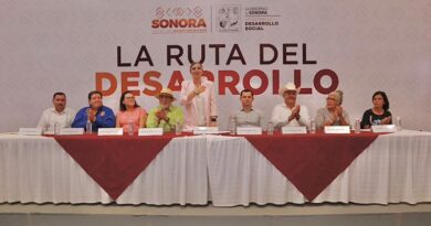 Entrega Gobierno de Sonora lentes y tarjetas de programas sociales en zona urbana y rural de Hermosillo